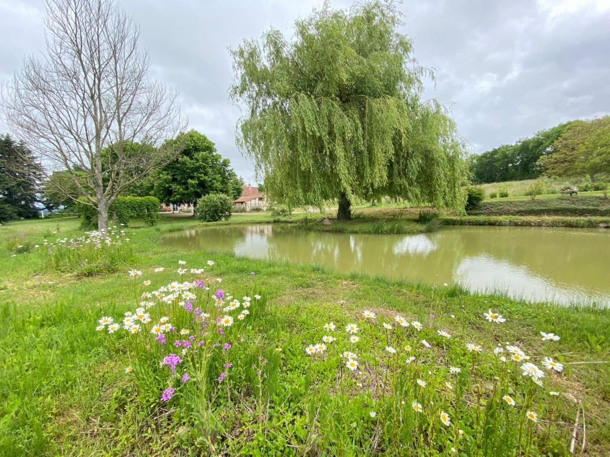 Вилла Spacious Country House In Normandie Moulins-le-Carbonnel Экстерьер фото